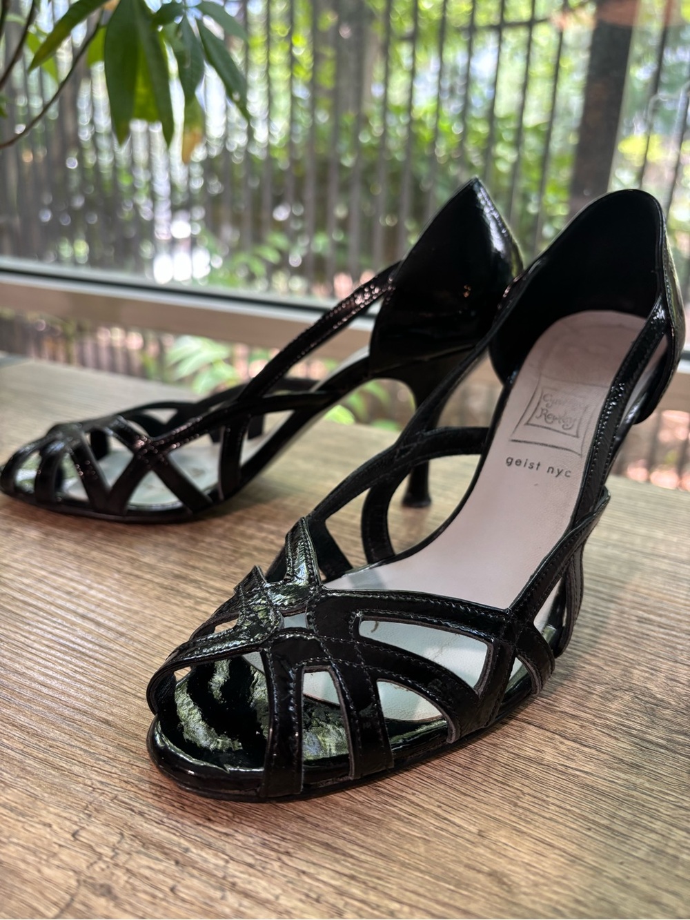 Cynthia Rowley Black Leather Open-Toe Criss - Cross Heels